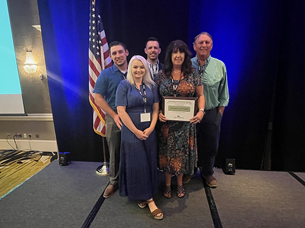 Environmental Award 2nd Runner Up Reid Garner, Jessica Garner, Ryan Garner, Renita Garner, and Roger Garner